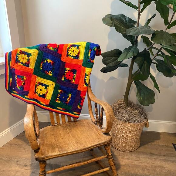 Rainbow Crochet Daisy Granny Square Quilt Blanket 56 x 47 Handmade Pride Hippie - Picture 2 of 6